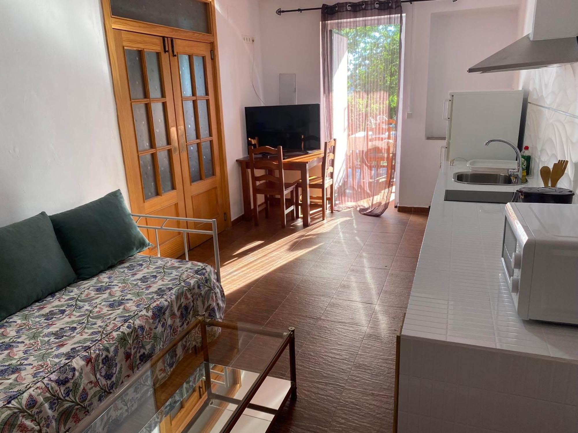 Apartamentossierradegata La Noguera Apartment