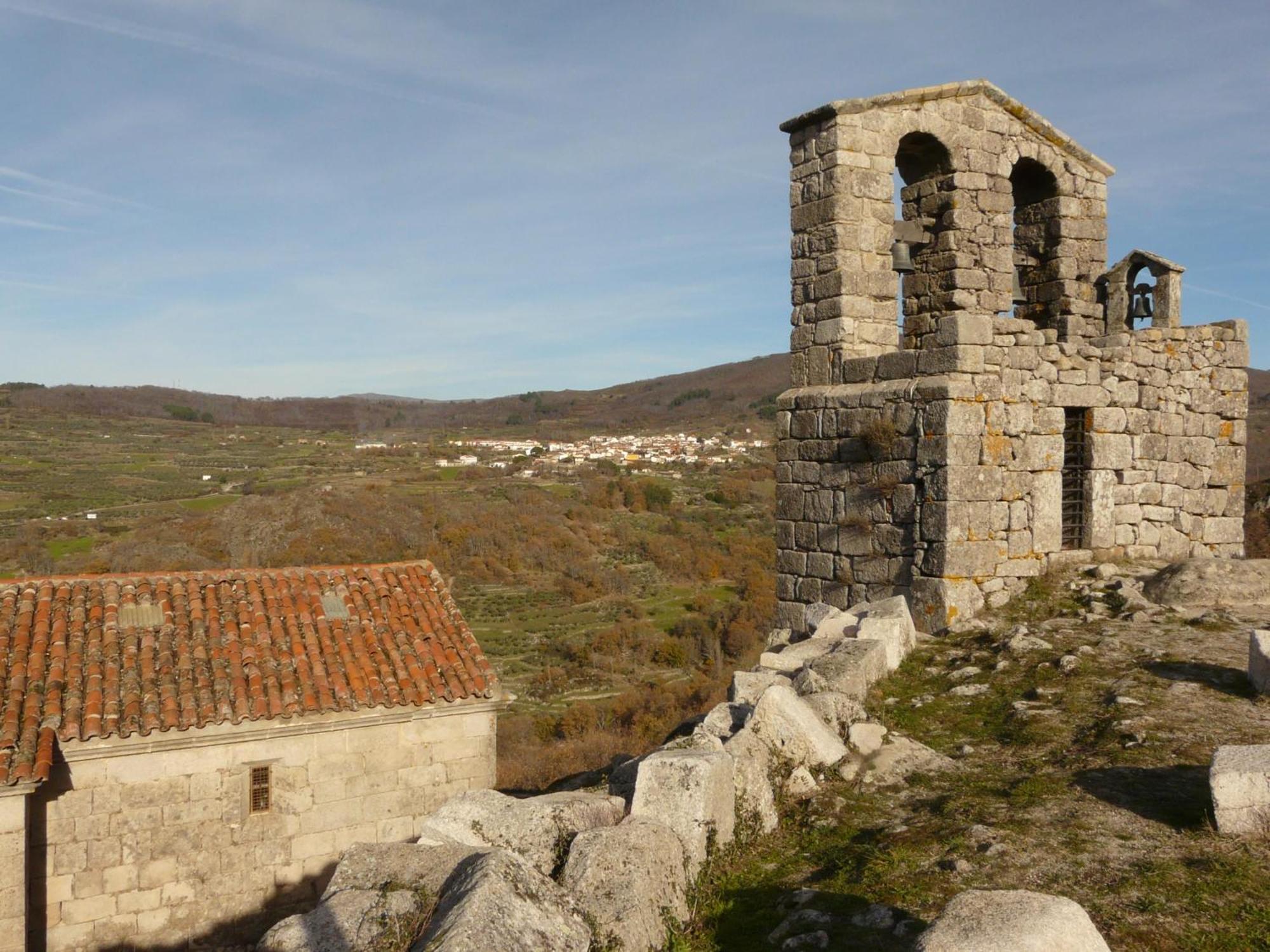 Apartamentossierradegata La Noguera Villamiel